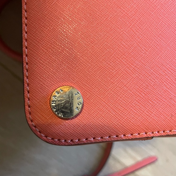 Michael Kors Coral Purse - Picture 4 of 7